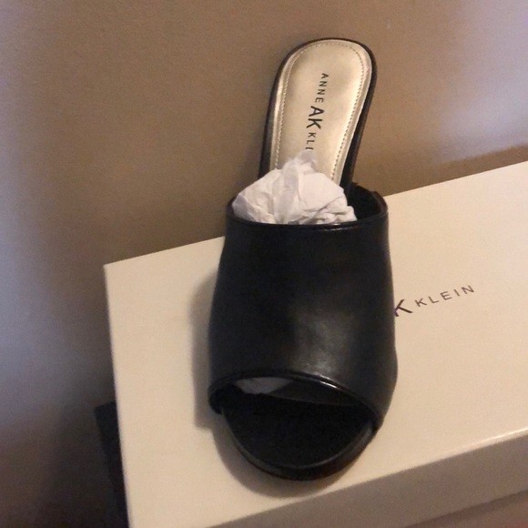 Shoes - Picture 2 of 2